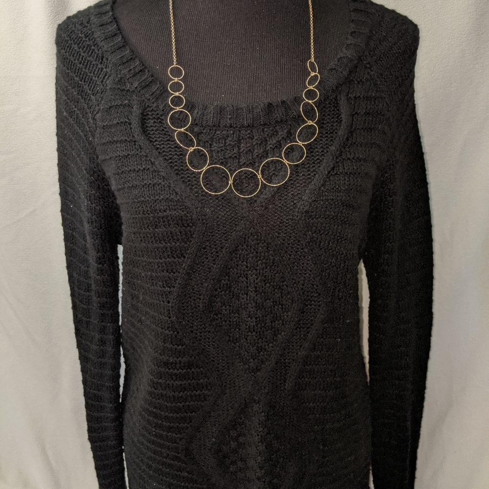 COPY - Black long sleeve thin cable knit sweater